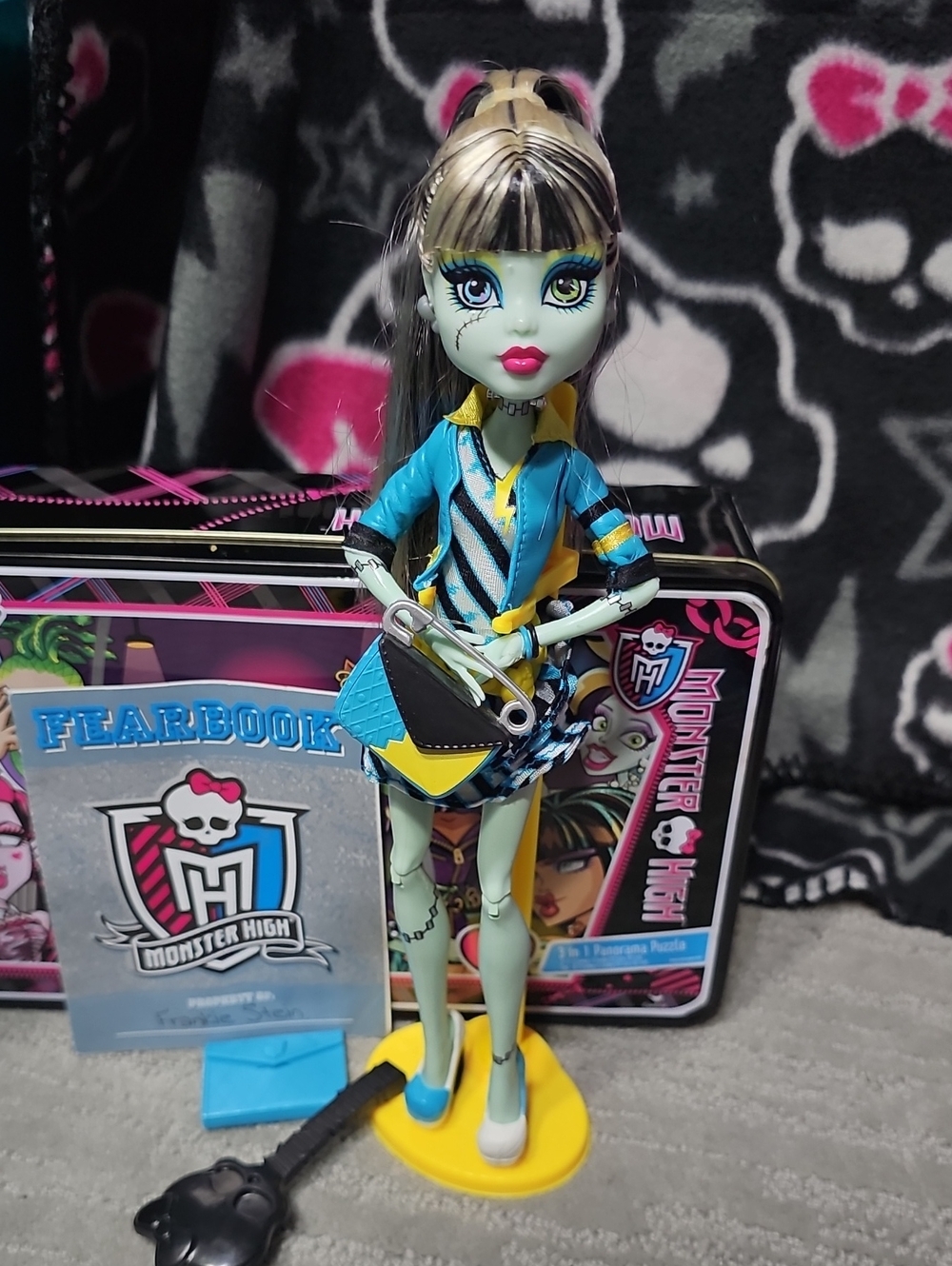 Monster High G1 Picture Day Frankie Stein Doll (OOB) 2008 Trademrk VTG